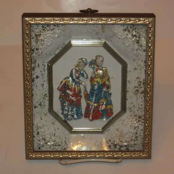 Victorian Women Wall Plaques Picture Metallic 3 Dimensional Metal Frame Vintage - Picture 1 of 4
